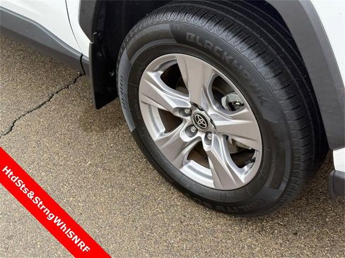 Used 2023 Toyota RAV4 XLE w/ Convenience Package image 10