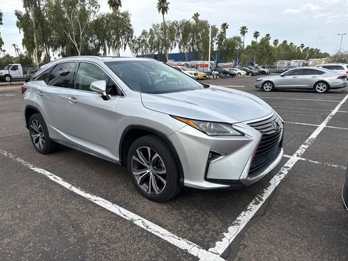 Used 2017 Lexus RX 350 FWD w/ Premium Package image 3