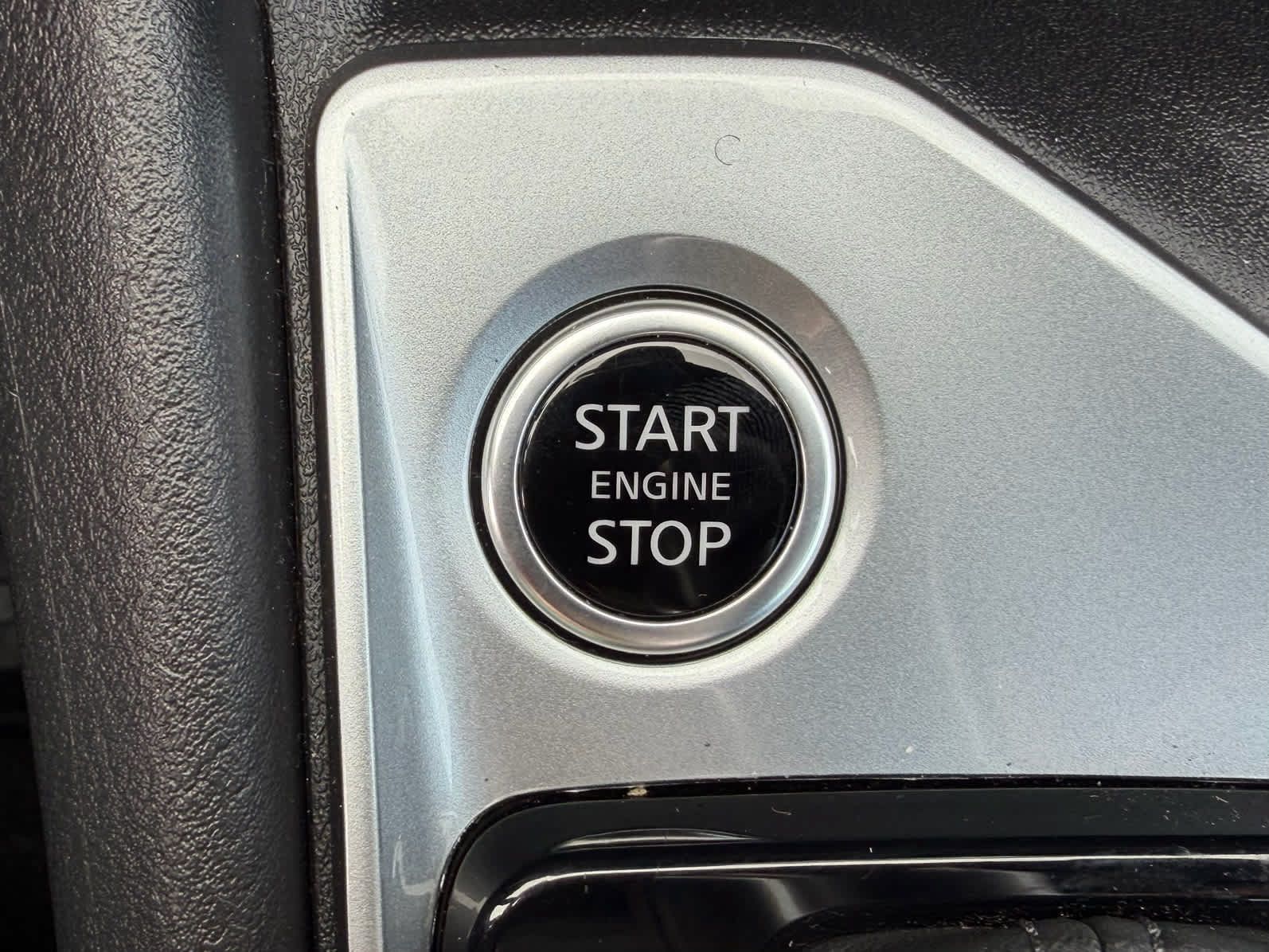 Used 2025 Nissan Altima 2.5 S FWD image 28