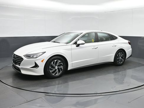 Used 2021 Hyundai Sonata Blue FWD image 3