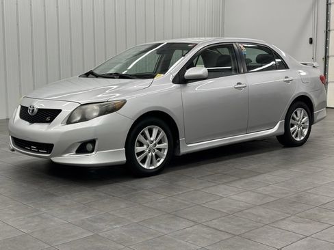 Used 2010 Toyota Corolla Base image 5