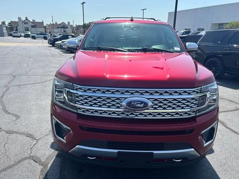 Used 2018 Ford Expedition Platinum AWD/4WD image 3