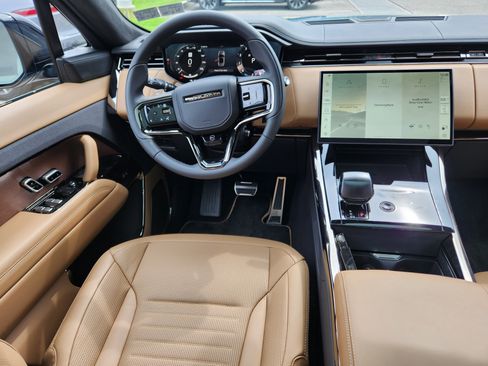 New 2025 Land Rover Range Rover Sport SV Edition Two image 14