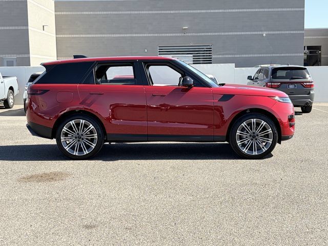 New 2026 Land Rover Range Rover Sport SE AWD/4WD image 17
