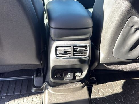 Used 2023 Hyundai Santa Fe Limited w/ Cargo Package image 28