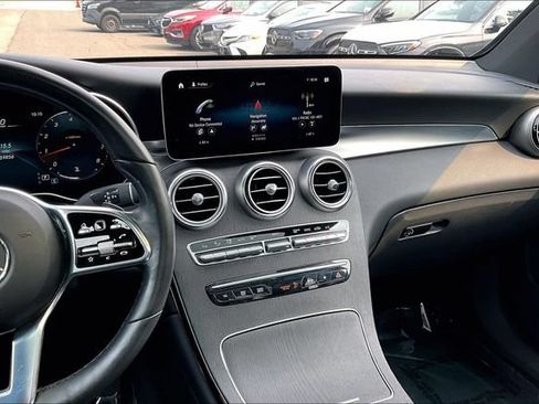 Certified 2022 Mercedes-Benz GLC 300 4MATIC w/ Multimedia Package Lite image 5