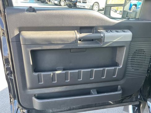 Used 2015 Ford F350 Lariat w/ Lariat Ultimate Package image 23