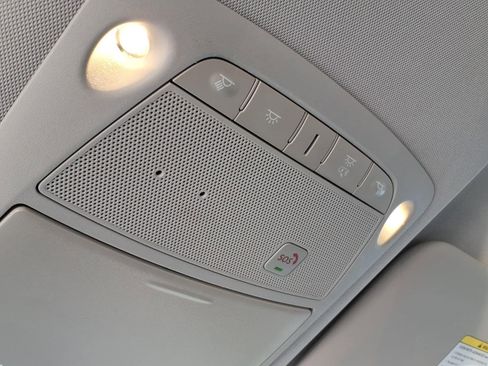 Used 2022 Nissan Rogue Sport SL image 19