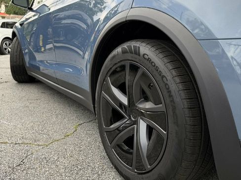 Used 2026 Tesla Model X AWD/4WD image 3