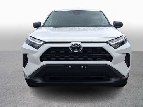 Used 2024 Toyota RAV4 LE AWD/4WD image 2