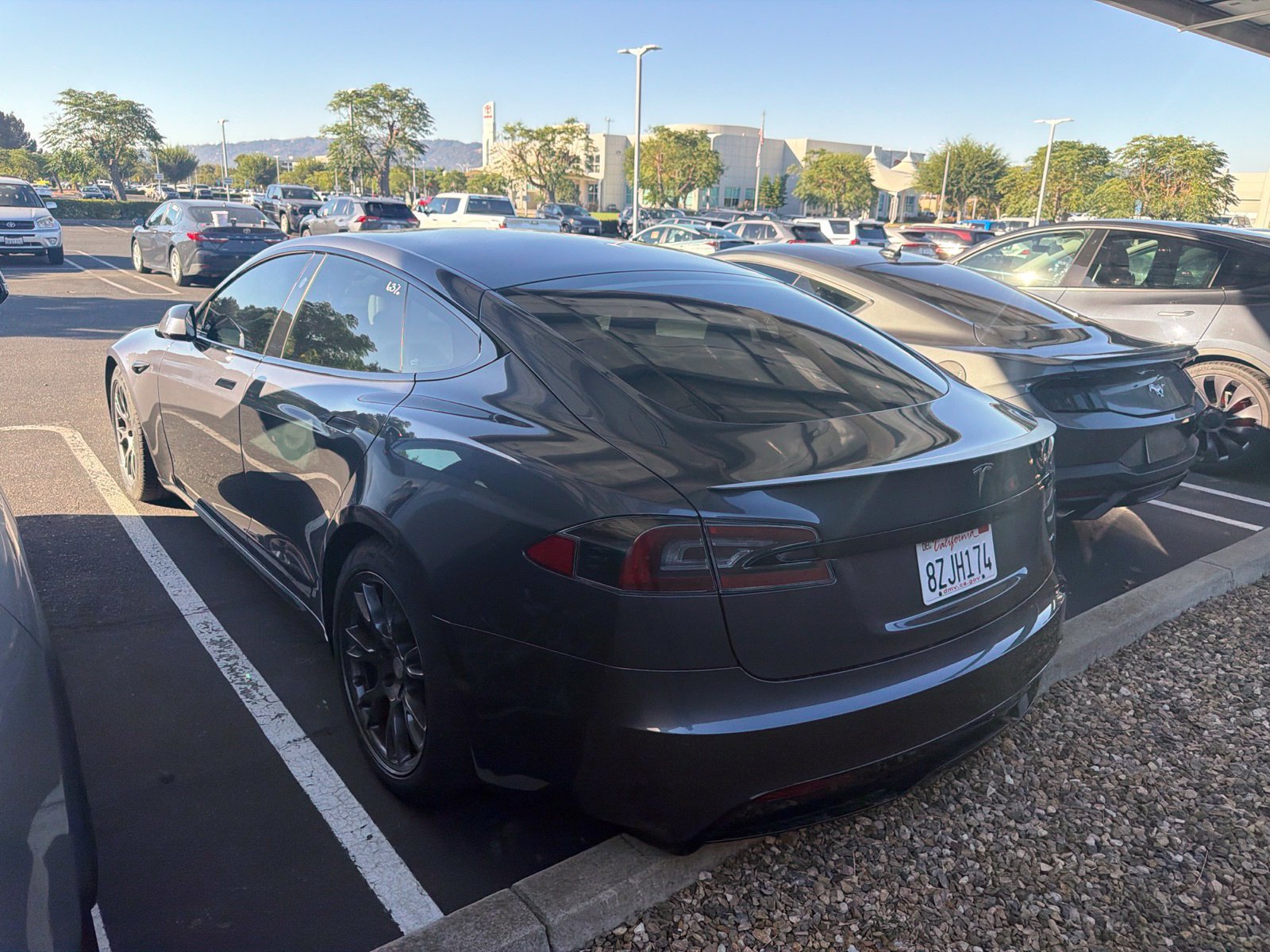 Used 2022 Tesla Model S Plaid AWD/4WD image 4
