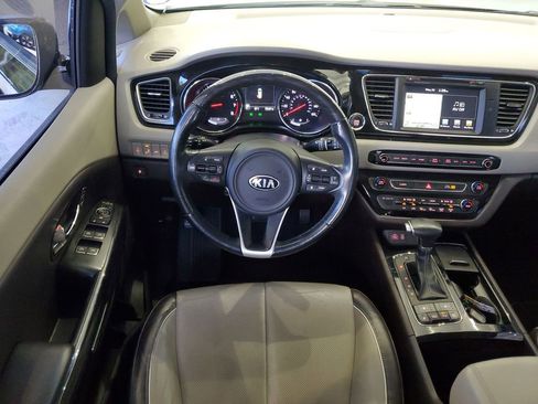 Used 2018 Kia Sedona SX Limited w/ SX Limited Prestige Package FWD image 13