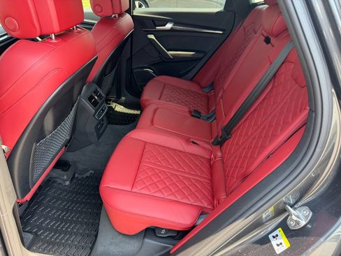 Certified 2023 Audi SQ5 Premium Plus w/ Premium Plus Package AWD/4WD image 21