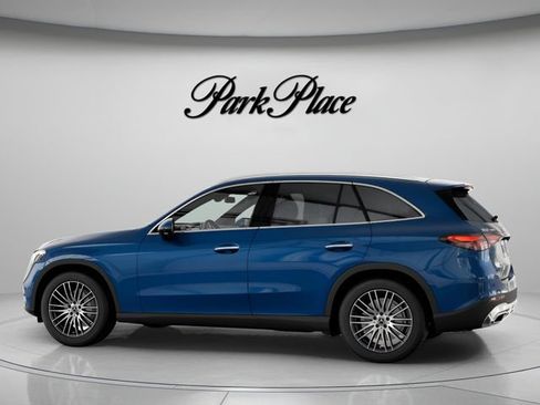 Used 2026 Mercedes-Benz GLC 300 image 5