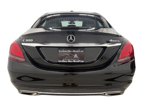 Used 2019 Mercedes-Benz C 300 4MATIC Sedan image 5