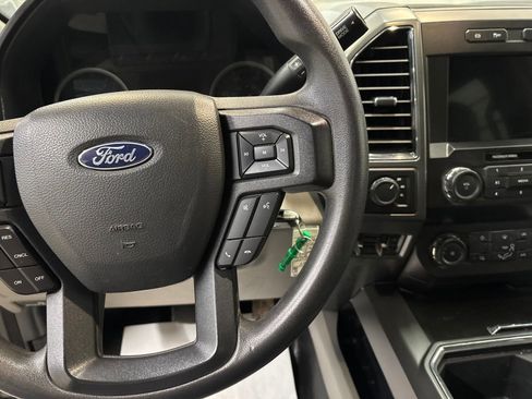 Used 2022 Ford F250 XLT w/ XLT Value Package AWD/4WD image 15