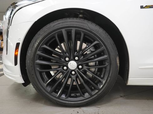 Used 2019 Cadillac CT6 V w/ Driver Assist Package AWD/4WD image 34