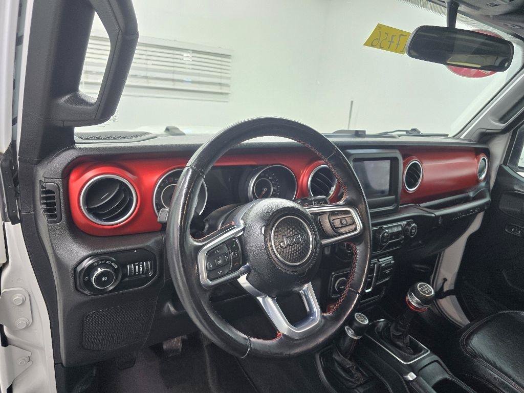 Used 2020 Jeep Wrangler Unlimited Rubicon w/ LED Lighting Group AWD/4WD image 10
