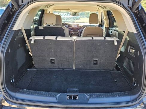 Used 2023 Ford Explorer Limited w/ Equipment Group 301A image 13