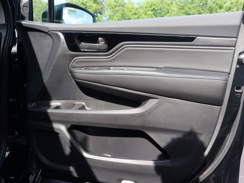 Used 2026 Honda Odyssey Touring image 21