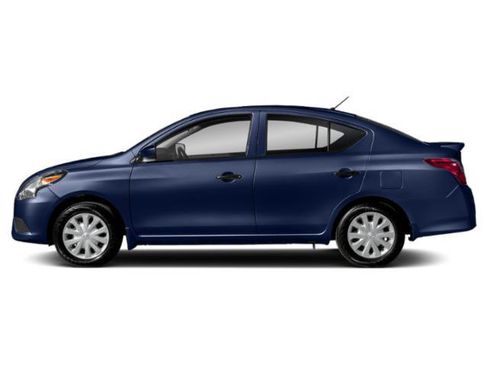 Used 2019 Nissan Versa SV w/ SV Special Edition Package FWD image 3