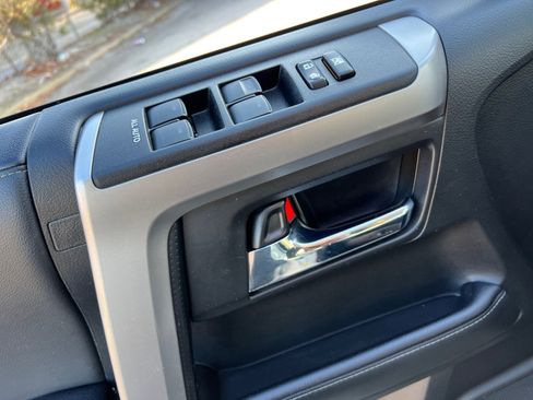 Used 2020 Toyota 4Runner SR5 image 31