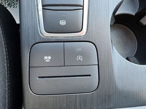 Used 2023 Ford Escape Active image 33