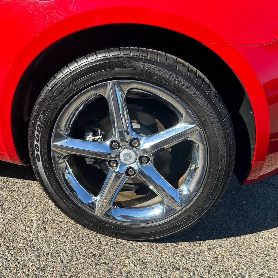 Used 2008 Saturn Sky w/ Premium Trim Package RWD image 30