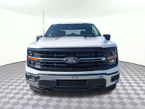 Used 2025 Ford F150 XLT w/ Equipment Group 301A Standard AWD/4WD image 8