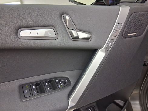 New 2026 BMW iX xDrive45 w/ M Sport Package image 11