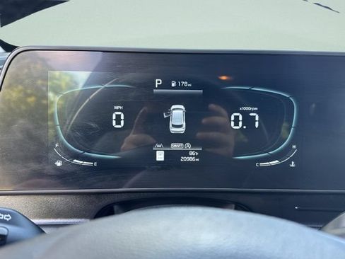 Used 2025 Kia Sportage X-Line AWD/4WD image 27