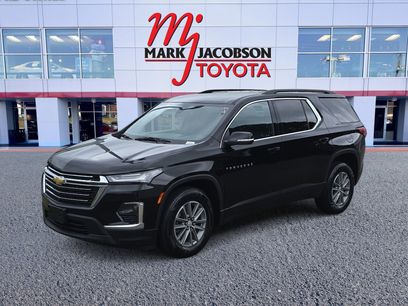 Used 2022 Chevrolet Traverse LT