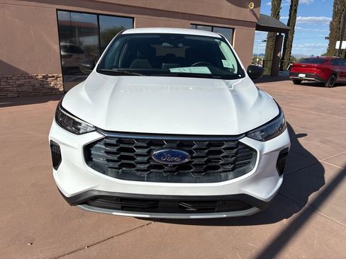 Certified 2024 Ford Escape Active image 12