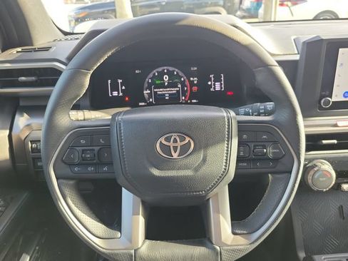 Used 2026 Toyota 4Runner SR5 AWD/4WD image 14