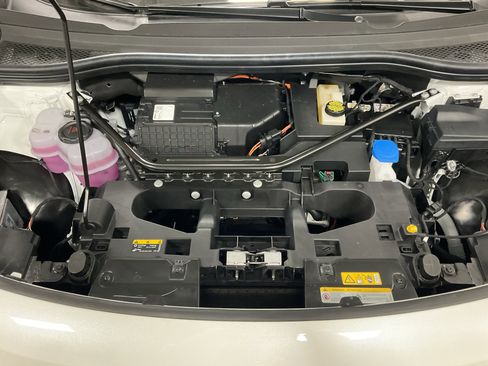 New 2025 Volkswagen ID.4 Pro S image 18