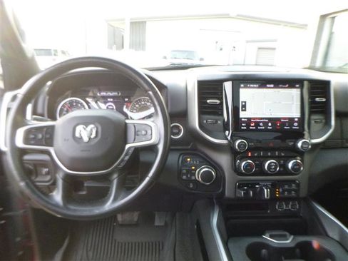 Used 2021 RAM 1500 Big Horn image 11