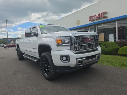 Used 2019 GMC Sierra 3500 Denali w/ Duramax Plus Package