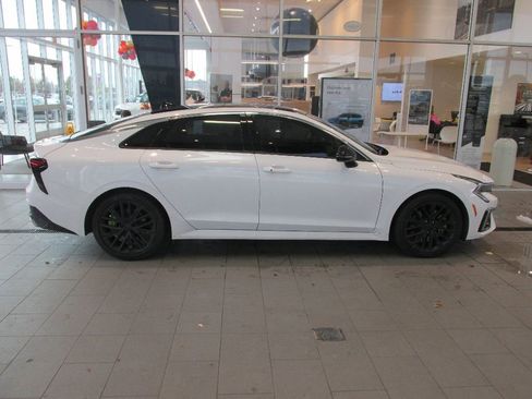 Used 2025 Kia K5 GT image 9