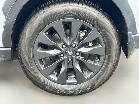 Used 2024 Subaru Outback Onyx Edition XT image 32