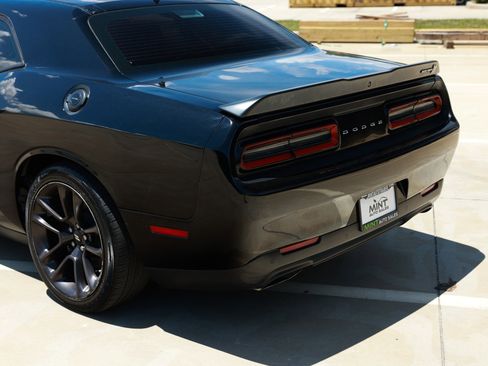 Used 2020 Dodge Challenger R/T Scat Pack w/ Plus Package RWD image 45