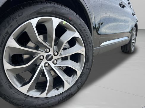 New 2026 Lincoln Aviator Reserve RWD image 36