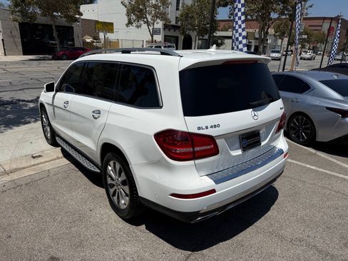 Used 2019 Mercedes-Benz GLS 450 4MATIC image 17