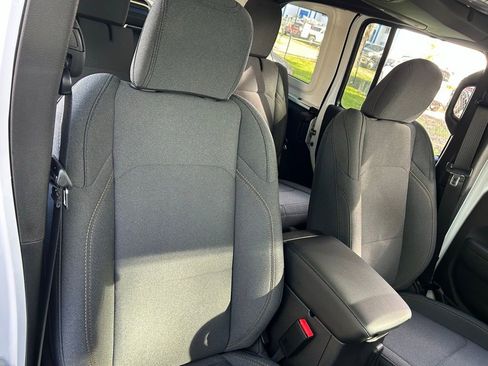 New 2026 Jeep Wrangler Unlimited Sport image 30