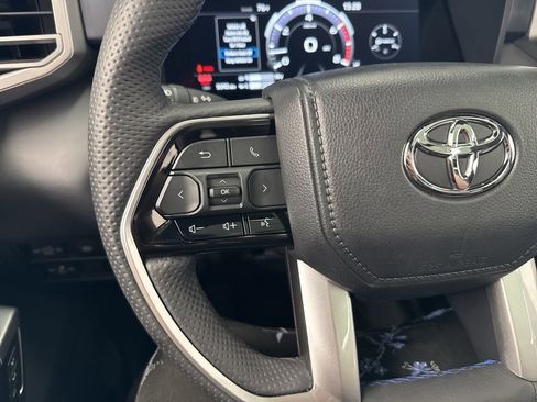 Used 2025 Toyota Tundra Platinum AWD/4WD image 21