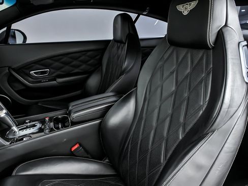 Used 2012 Bentley Continental GT image 21