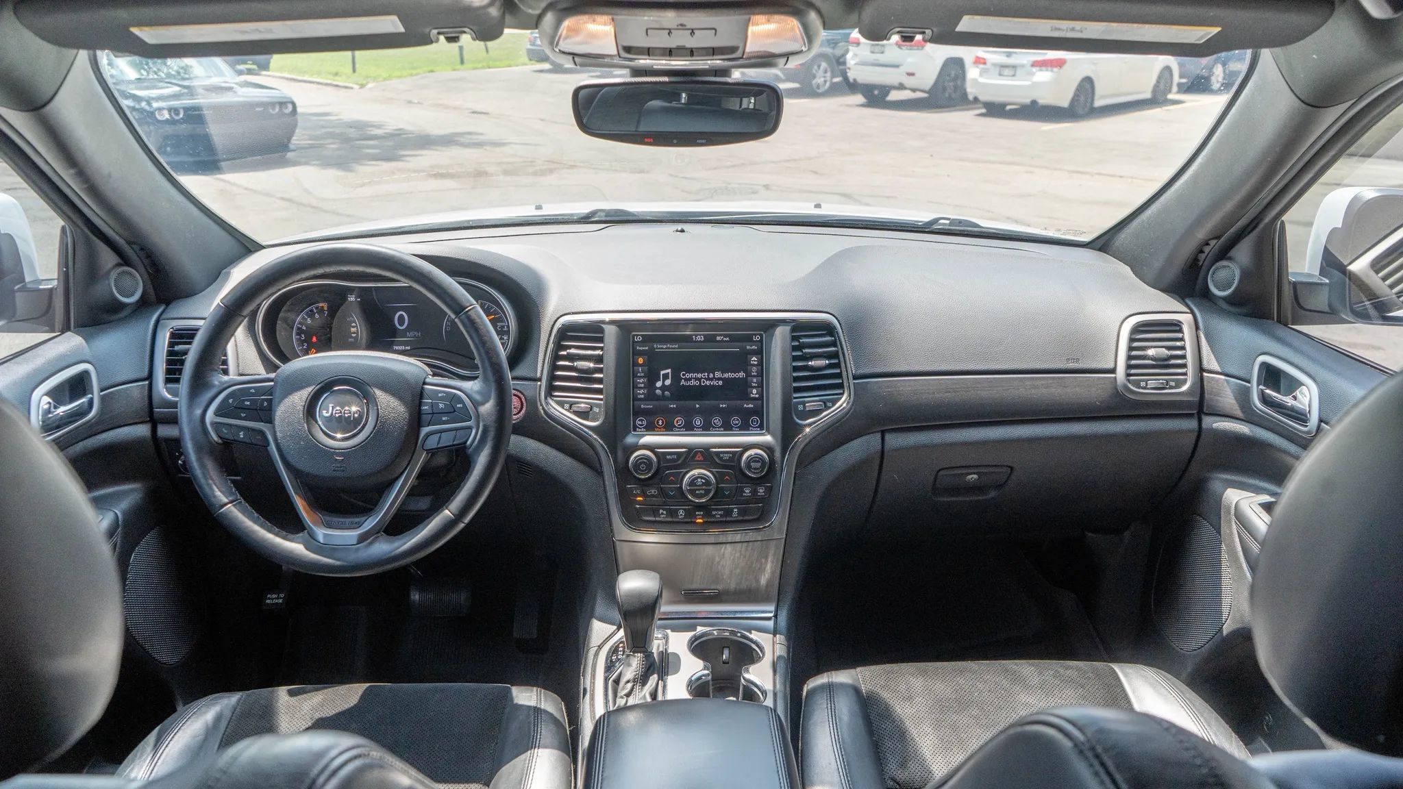Used 2018 Jeep Grand Cherokee Altitude AWD/4WD image 18