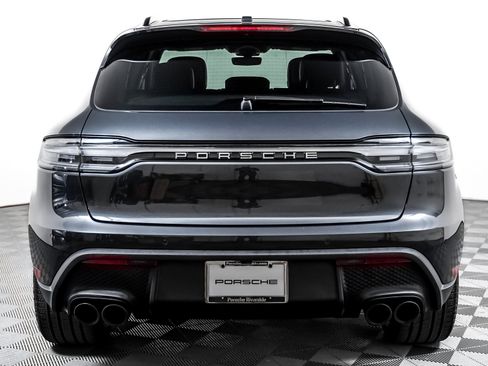 Certified 2026 Porsche Macan AWD/4WD image 11