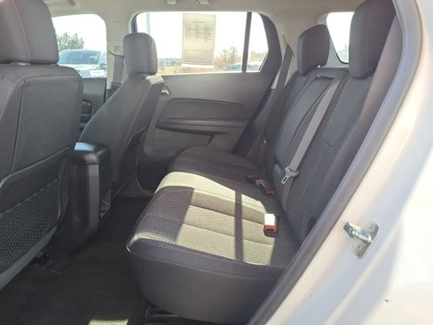 Used 2017 GMC Terrain SLE image 17