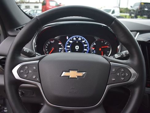 Used 2023 Chevrolet Traverse Premier w/ LPO, Floor Liner Package AWD/4WD image 34