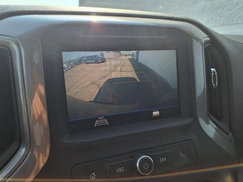 Certified 2020 Chevrolet Silverado 1500 Custom w/ Custom Value Package image 18